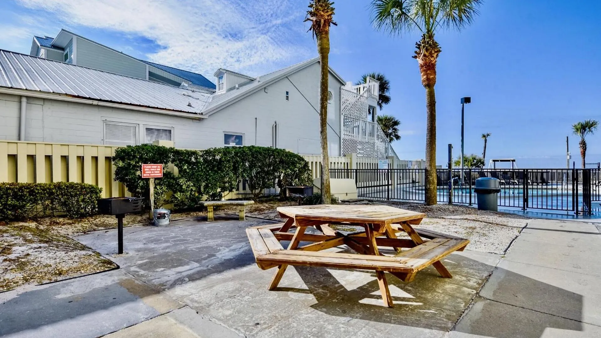 Sunbird Beachfront Resort Condo! Free Beach Chairs! By Dolce Vita Getaways Pcb Panama Stadt